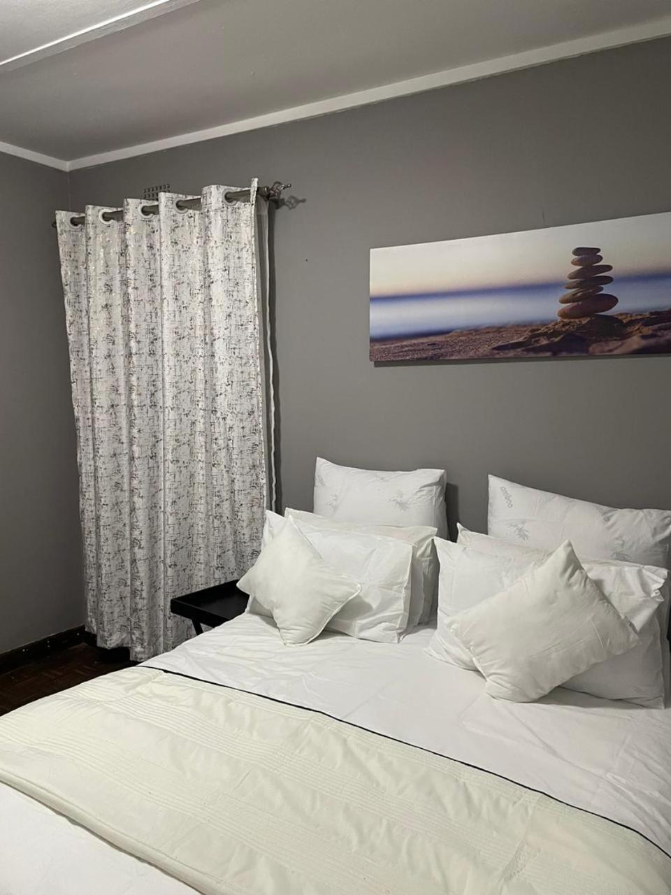 Travelers Standard Apartment Kempton Park Luaran gambar