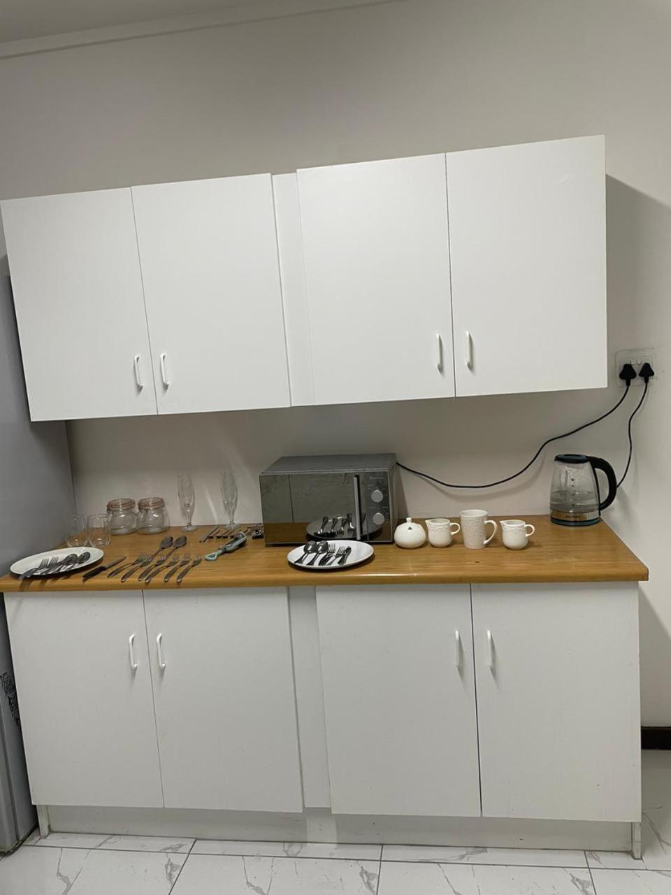 Travelers Standard Apartment Kempton Park Luaran gambar