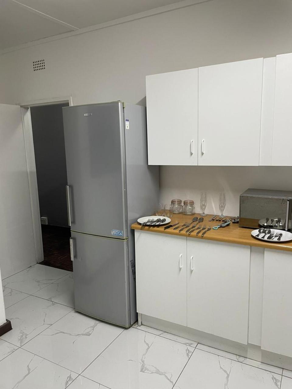 Travelers Standard Apartment Kempton Park Luaran gambar